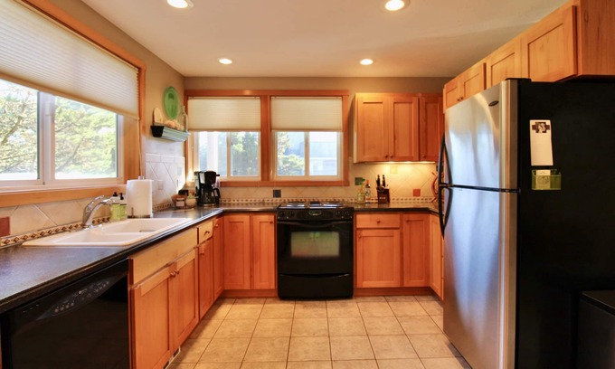 Pacific City House | Welcome to Beachcombers Cove 4BR Retreat, nestled in Pacific City's Shorepine Village