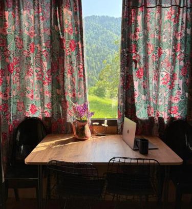 Likani House | Welcome to Tamara Cottage