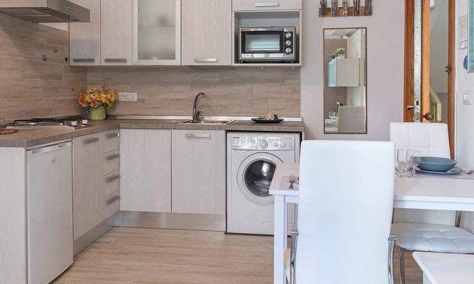 Lido Apartment | Welcomely - Costa 7 A