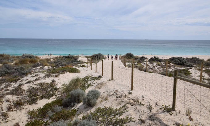 Scarborough Apartment | West Beach Lagoon 107