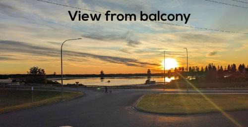 Bermagui House | What A View Unit4 120 Lamont St Bermagui Holiday Unit