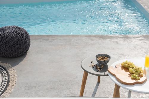 Messaria Apartment | White Orchid Suites