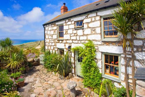 Sennen Cove House | Whitebreakers, Cottage, Garden, Sea-views, Amazing Location By Beach
