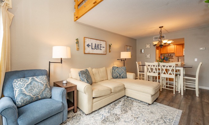 Mountainside Condo | Will O' The Wisp 505F: Lakefront 3 Level Condo with 3 Bedrooms, 2 Baths