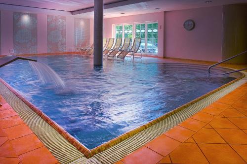 Mielno Apartment | Willa Alexander Resort & SPA - caloroczny kryty BASEN