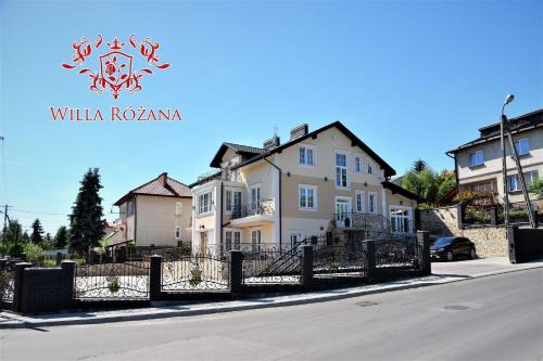 Sandomierz House | Willa Różana - Apartamenty i Pokoje Gościnne