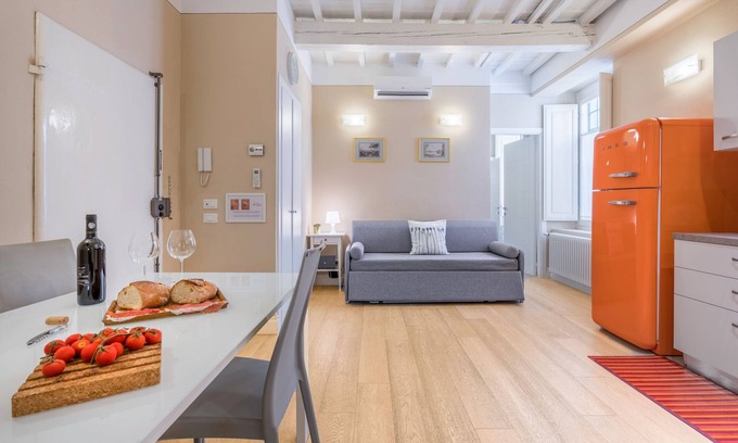 San Lorenzo Apartment | Wine Apartments Florence Barolo