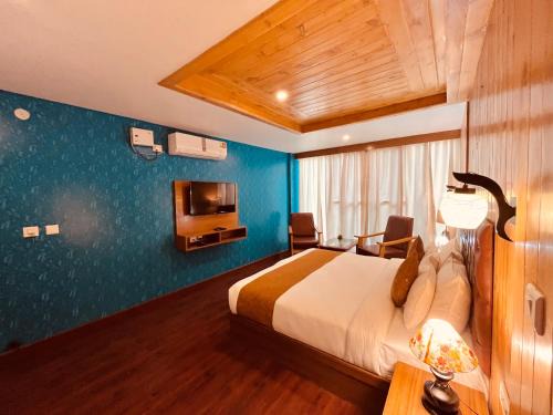 Gadherni Hotel | Winterline Resort Near Mall Road Manali - Centrally Heated & Air Cooled