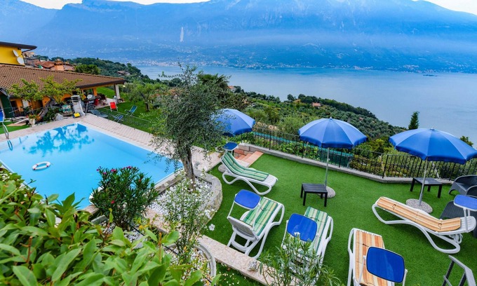 Arias Apartment | With spectacular lake view and pool – Apartment Elka 6
