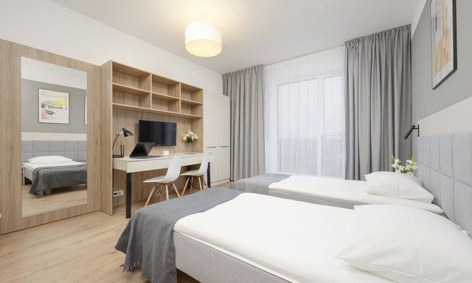 Wola Apartment | Wolska Cozy Studio in Warsaw by Renters