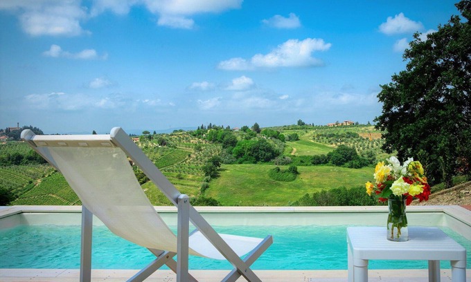 Tavarnelle Val di Pesa Villa | Wonderful private villa with WIFI, A/C, hot tub, private pool, TV, patio, close to Greve In Chianti