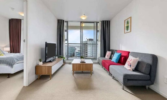 Auckland Central Business District Apartment | Wonderful Apartment in Quiet CBD Neighbourhood!