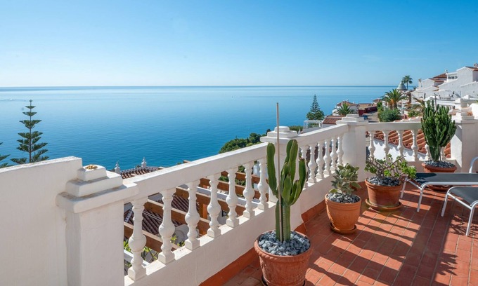 Urbanizacion Ladera del Mar Apartment | Wonderful Apt with Sea View & Large Terrace