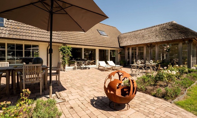 De Haan Villa | Wonderful private villa for 12 people with WIFI, TV and patio