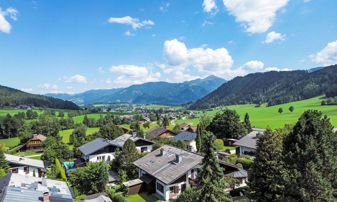 Groebming House | Wonderful villa for 6 people with TV, terrace and pets allowed