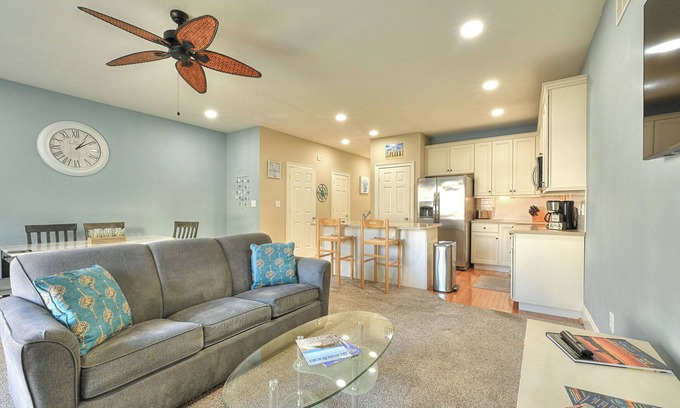 Rehoboth Beach House | Wonderfully Appointed Townhome Minutes From Both Historic Lewes and Rehoboth Beach