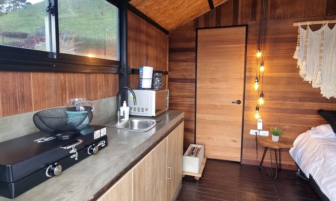 Guatape Cabin | Woodside Ecoliving Guatape