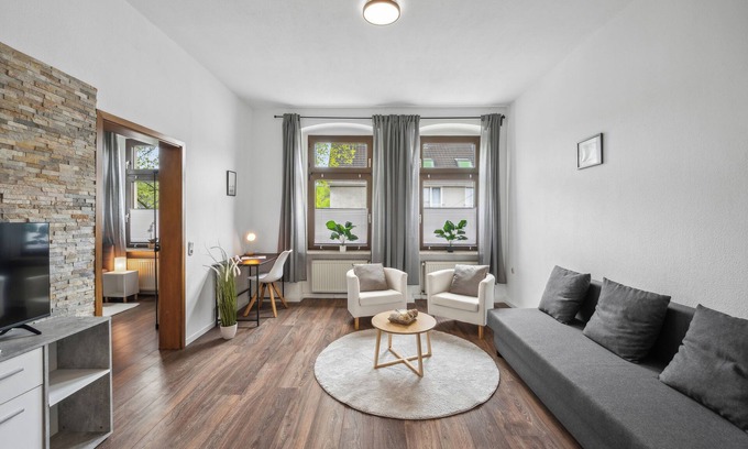 Ehrenberg Apartment | Wupper Home II, top location Ideal for business people, fitters, families, 3 rooms