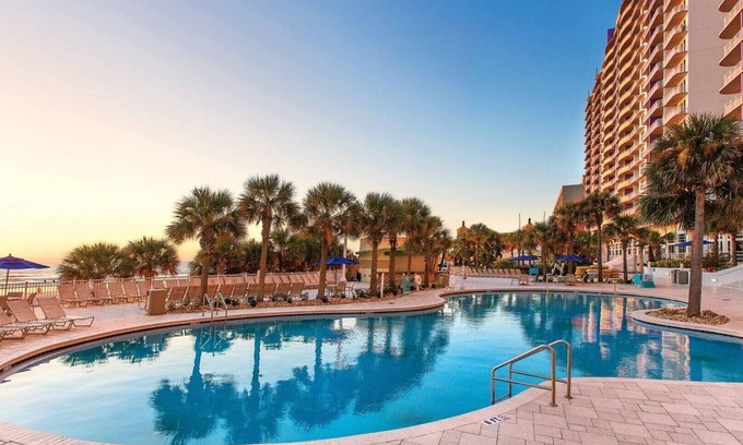 Seabreeze Historic District Resort | Wyndham Ocean Walk: Oceanfront Fun, Pools, & Spacious Family Stay-1 Bd Dlx