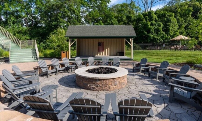 East Stroudsburg Condo | Wyndham Shawnee Village - 2 Bedroom Condo