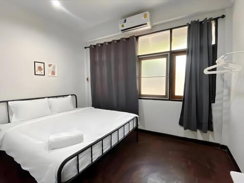 San Chao Pho Suea Apartment | X เบา ศาลเจ้าพ่อเสือ - เสาชิงช้า BAO San Chao Pho Suea