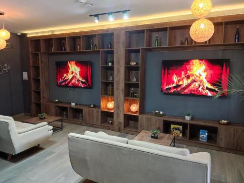 Barrios Unidos Hotel | Xliving Host and Rooms