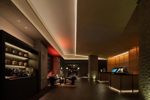 Tianhe Center Hotel | YOMANJO Hotel -广州太古汇珠江新城-龙口西地铁站旗舰店- Canton Fair Exclusive Rate