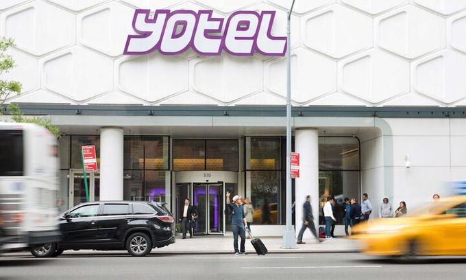 Hell's Kitchen Hotel | YOTEL New York Times Square