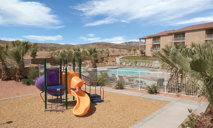 St. George Resort | You have to see it to believe it !