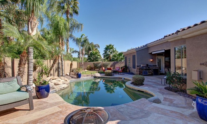 Augusta Ranch House | You won't ever want to leave! Relax, gather and entertain in Beautiful Mesa!