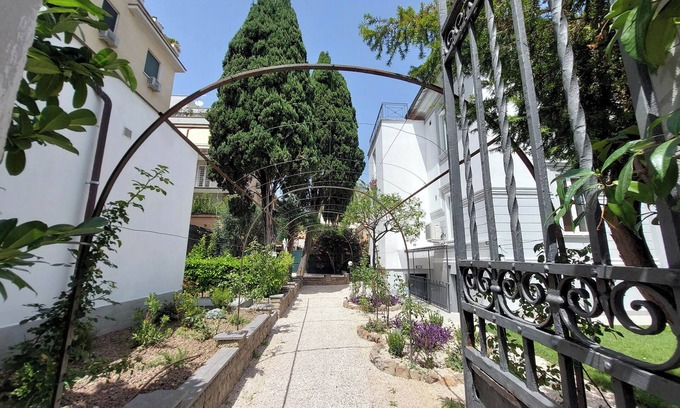 Gianicolo House | Youroom Monteverde