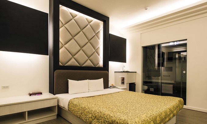 Nantun District Hotel | Yuan Chyau Motel