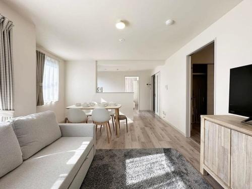 Onomichi House | Yutori by b hotel - Spacious 2BR Apartment very near the Station