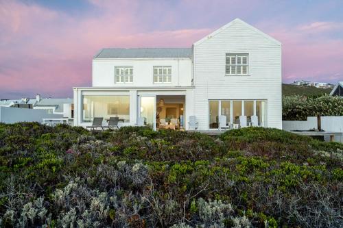 Yzerfontein Villa | Yzer Beach House