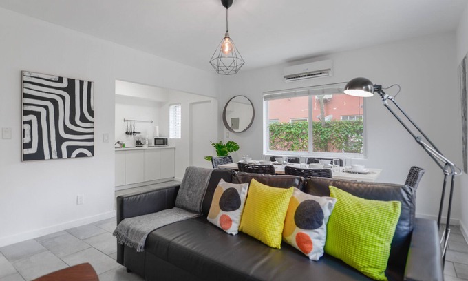 Northeast Miami Apartment | Zen Great Apartment 2BR near the Beach