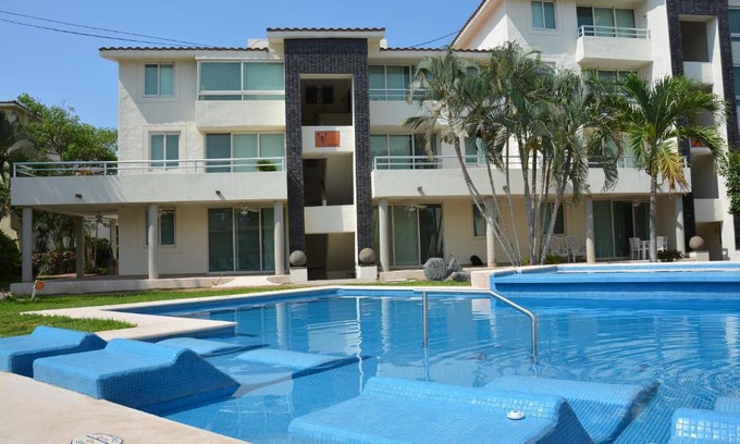 Diaz Ordaz Hotel | Zenharmony Suites