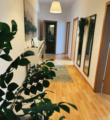 Chemnitz Apartment | Zentrum, 3Zi, 5P, WiFi, Balkon, ruhig