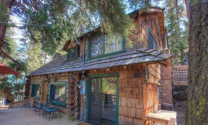Zephyr Cove House | Zephyr Cabin by Lake Tahoe Accommodations