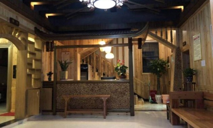 Yongding Hotel | Zhangjiajie Yunqi Inn