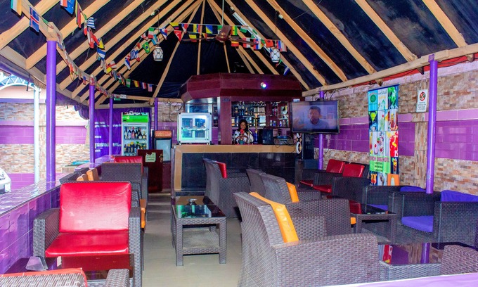 Oshodi-Isolo Hotel | Zurich Lodge