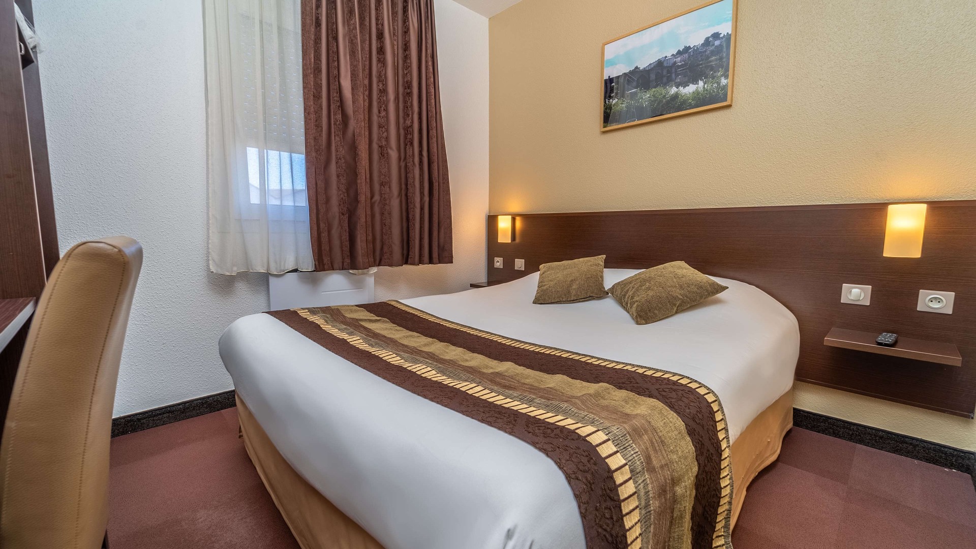 Photo of Bedroom in Feytiat