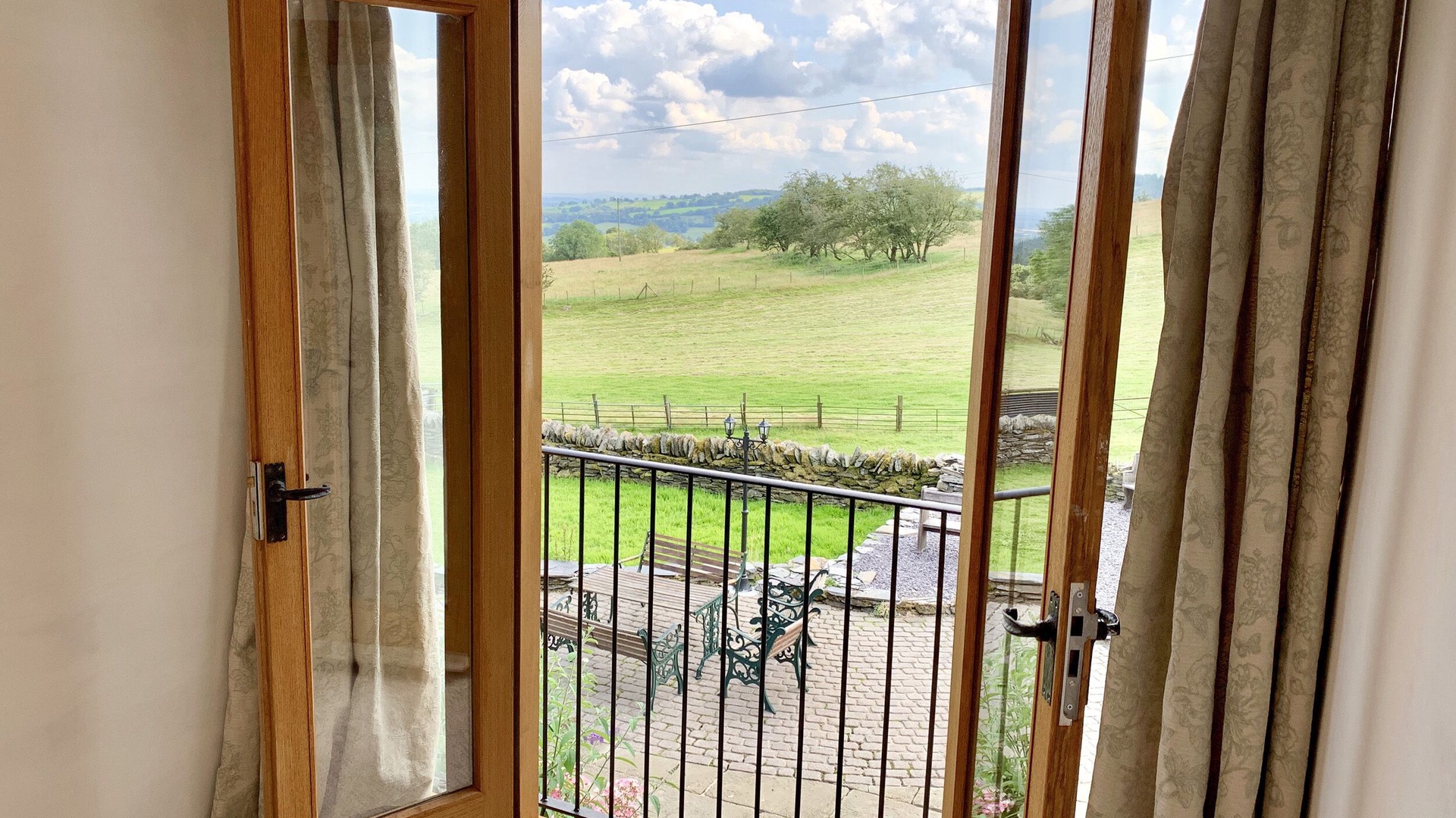 Photo of Patio Balcony in Llangollen