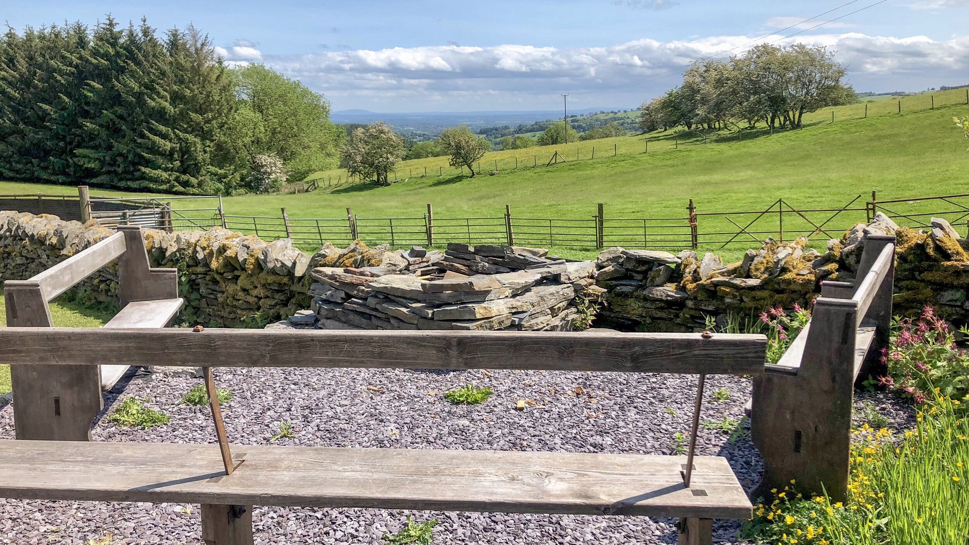 Photo of Patio Balcony in Llangollen