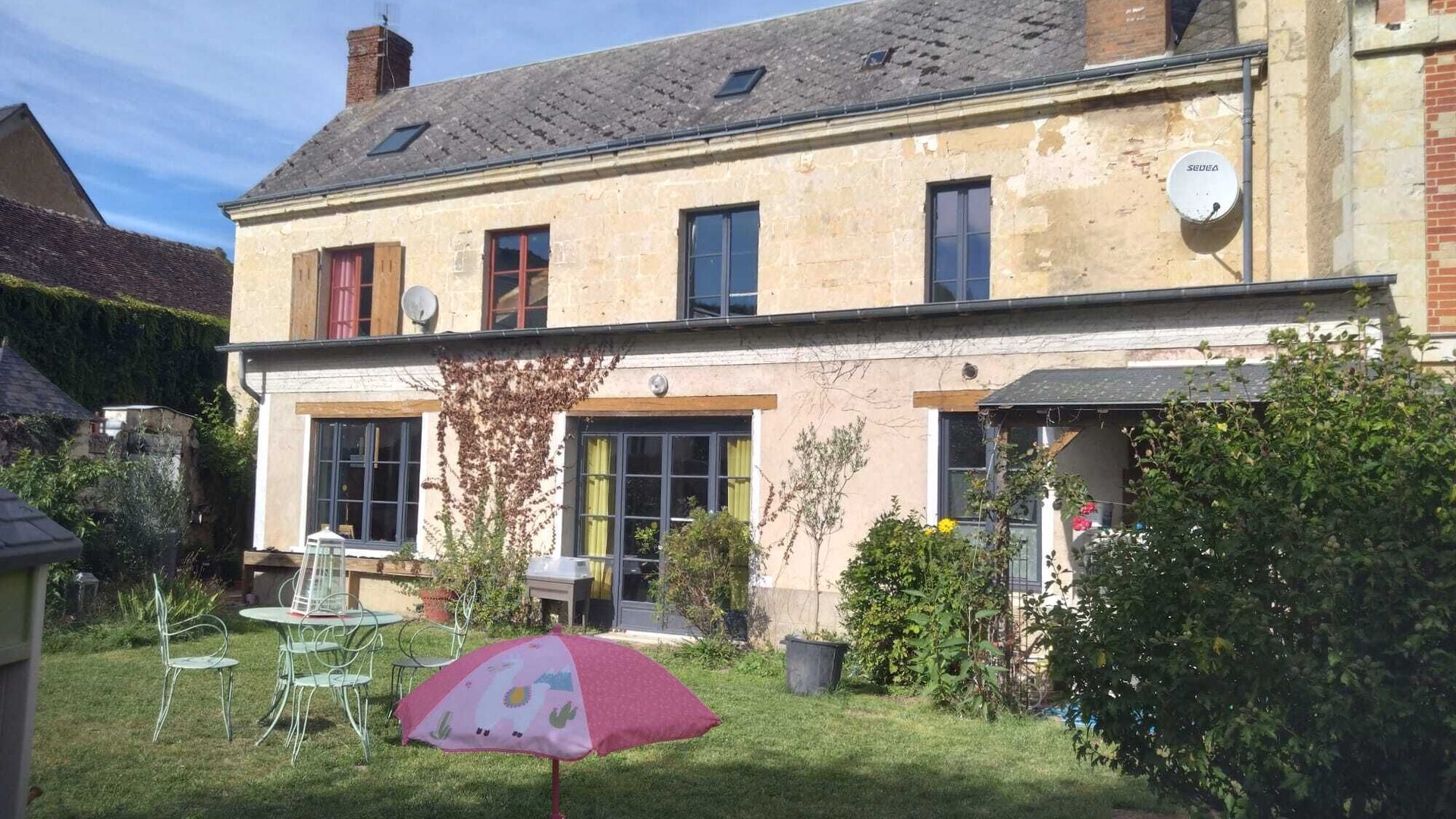 Photo of Outdoor in Courdemanche
