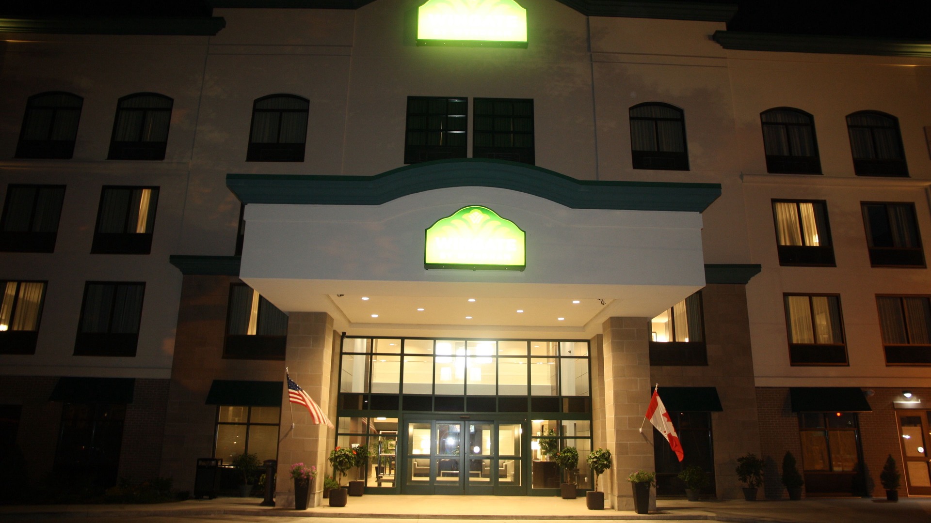 Photo of Outdoor in Downtown Niagara Falls