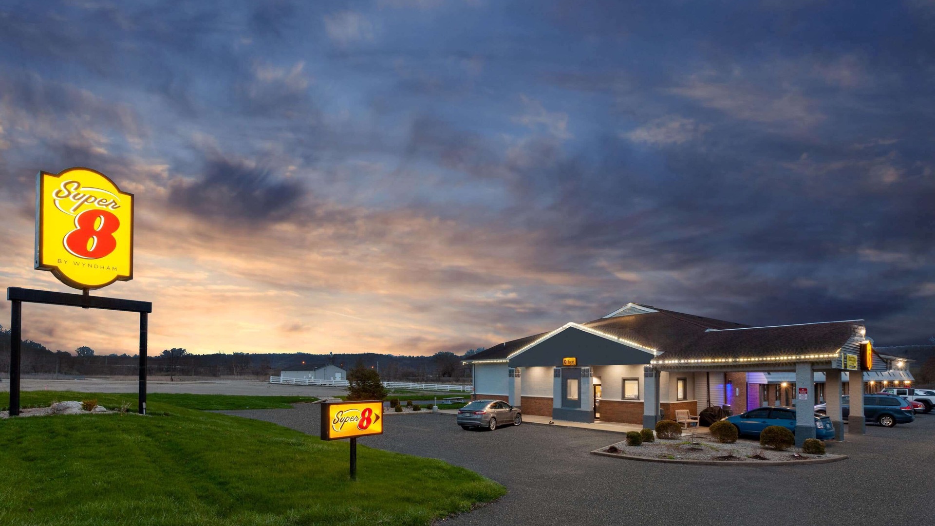 Photo of Outdoor in Newcomerstown