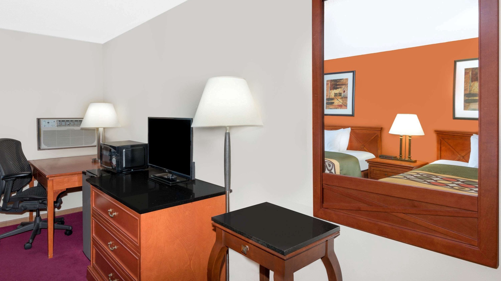 Photo of Bedroom in Algona
