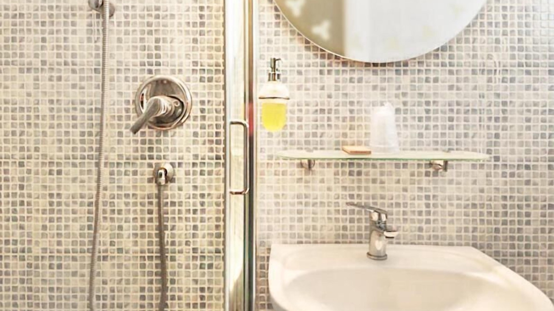 Photo of Bathroom in Bocca di Magra