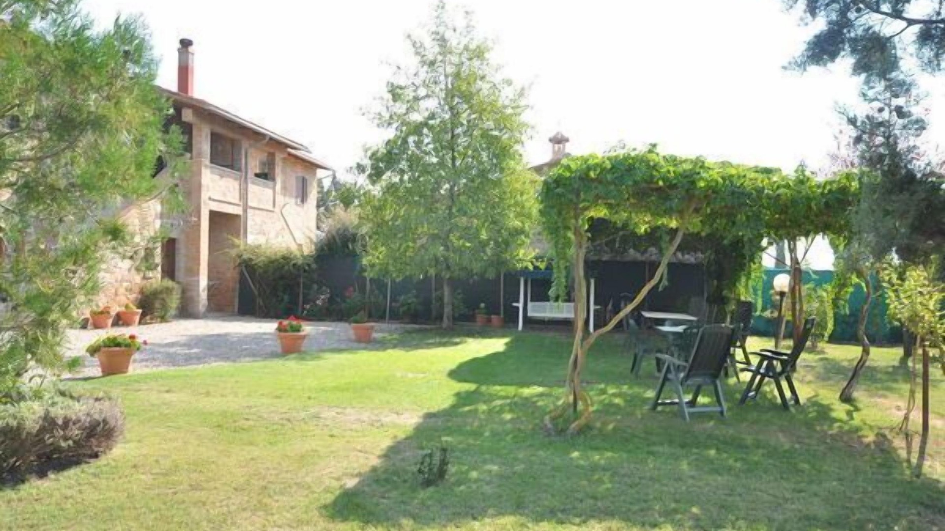 Photo of Outdoor in Gallina