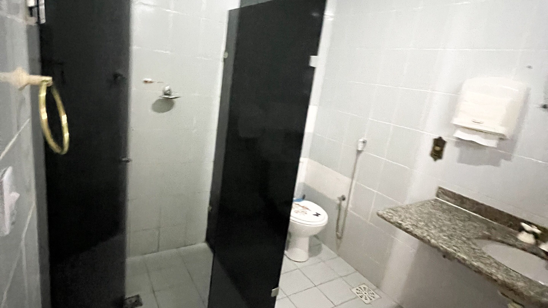 Photo of Bathroom in Pontal de Camburi